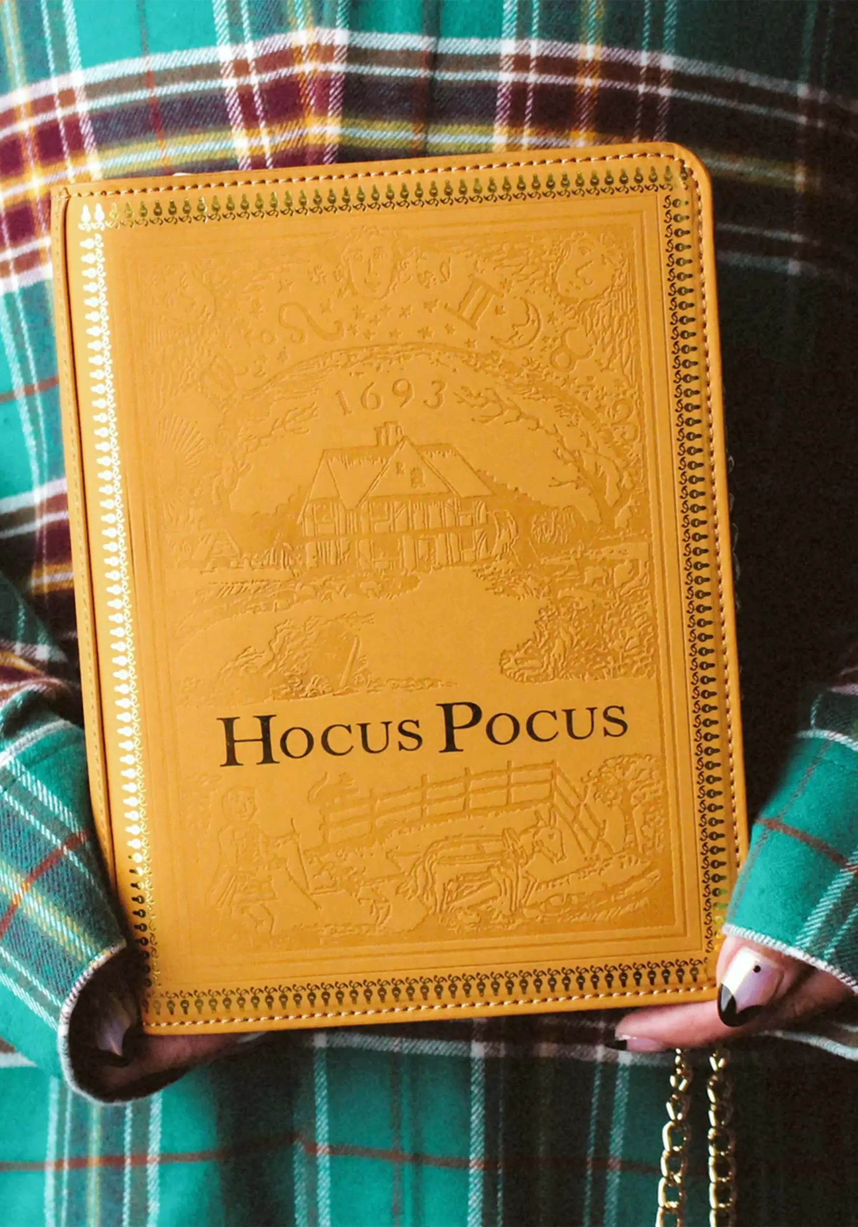 Cakeworthy Disney Hocus Pocus Book Purse 5 Cakeworthy Disney Hocus Pocus Book Purse - Image 3