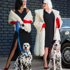 Fun Costumes Cruella De Vil Stole Costume For Women From Disney’s 101 Dalmatians -Elope Store womens prestige cruella de vil stole costume alt 2